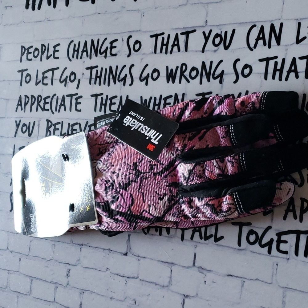 thinsulate pink camo work gloves